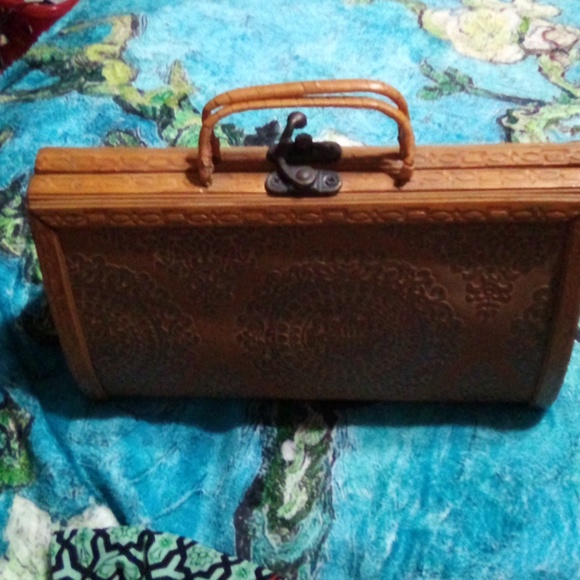 Brown Wooden handbag - Picture 6 of 7